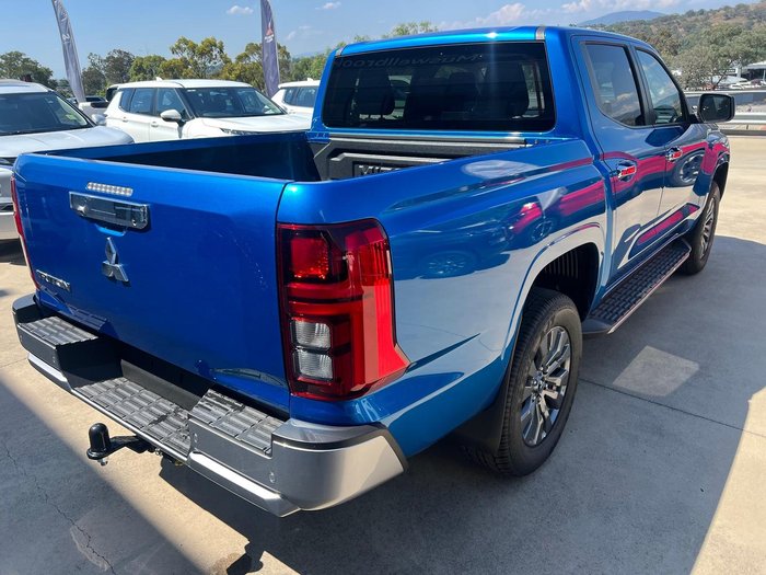 2025 Mitsubishi Triton GLS