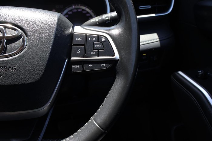 2023 Toyota Kluger GX AXUH78R 4X4 On Demand Frosted White