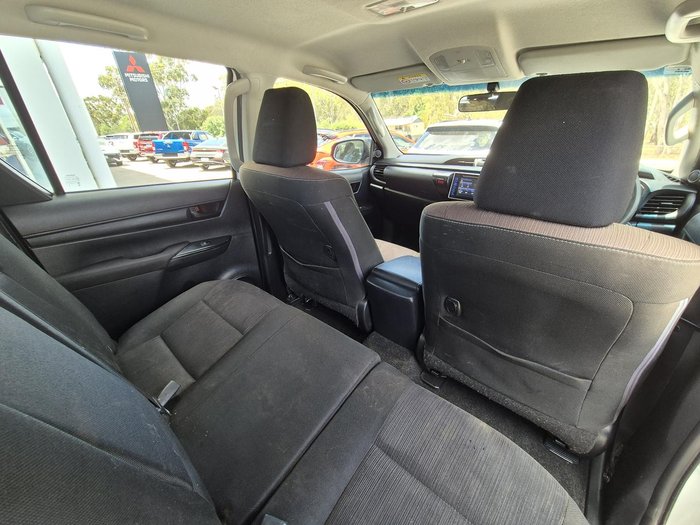 2017 Toyota Hilux SR