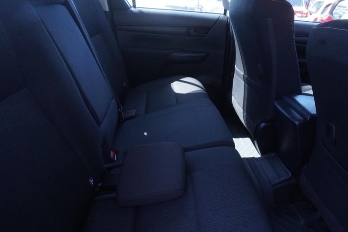 2023 Toyota Hilux SR