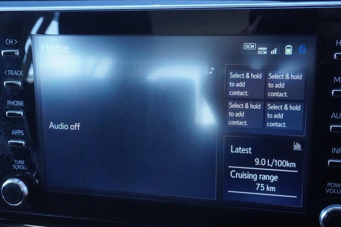 2023 Toyota Hilux SR