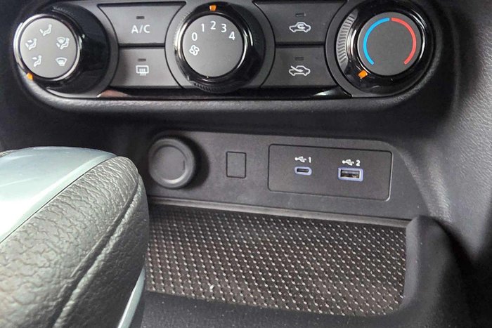 2024 Nissan JUKE ST F16 MY24 Iconic Yellow