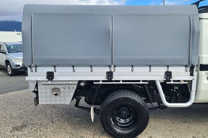 2014 Toyota Landcruiser GXL