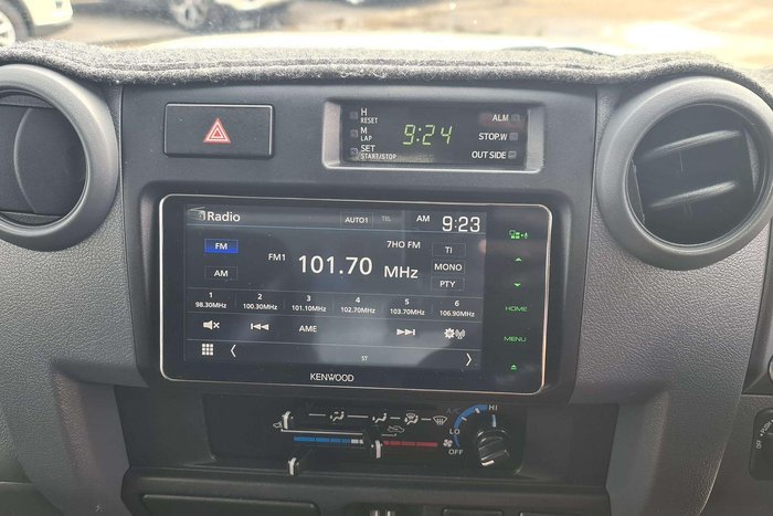 2014 Toyota Landcruiser GXL