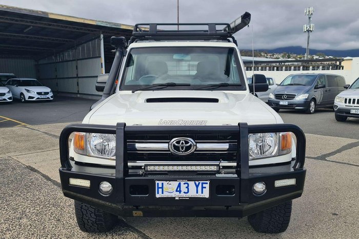 2014 Toyota Landcruiser GXL