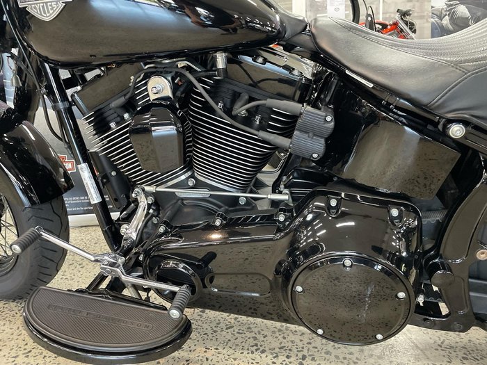2016 Harley-Davidson Softail Slim S (FLSS) Softail Black