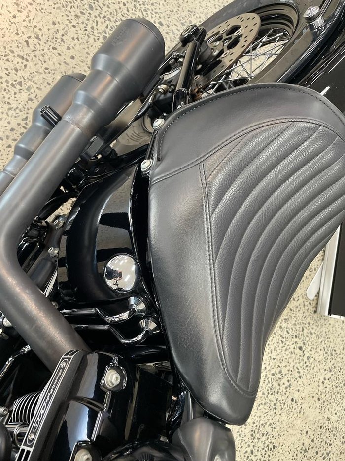 2016 Harley-Davidson Softail Slim S (FLSS) Softail Black