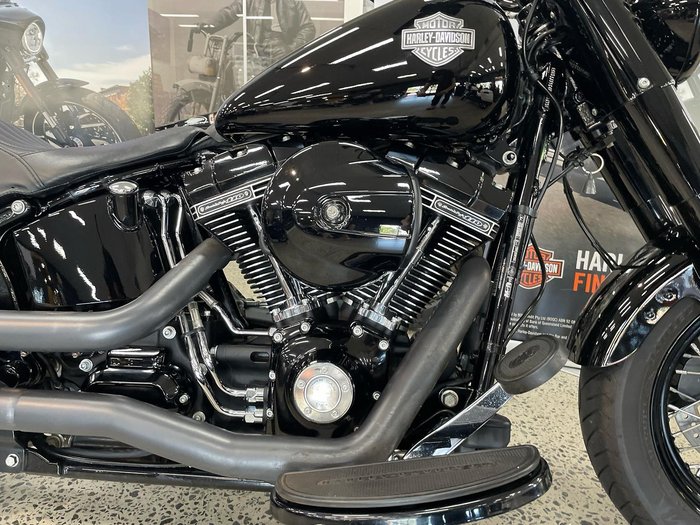 2016 Harley-Davidson Softail Slim S (FLSS) Softail Black
