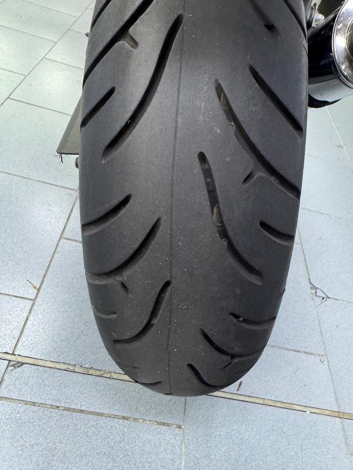 2011 Suzuki Gladius 650 (SFV650) Gladius White