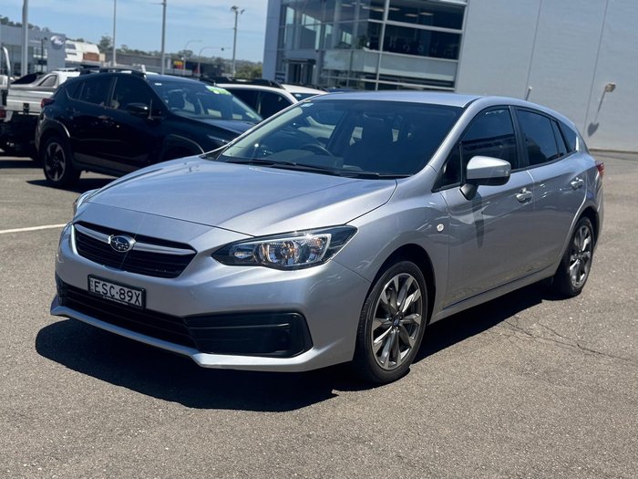 2022 Subaru Impreza 2.0i