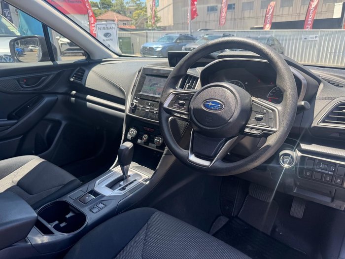 2022 Subaru Impreza 2.0i