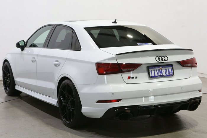 2020 Audi RS3 Carbon Edition