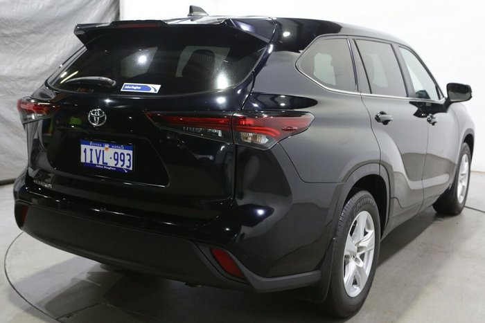 2024 Toyota Kluger GX