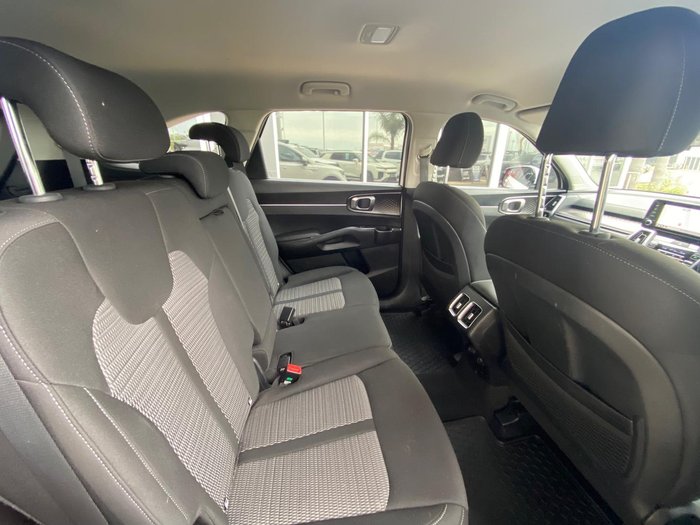 2022 Kia Sorento Sport