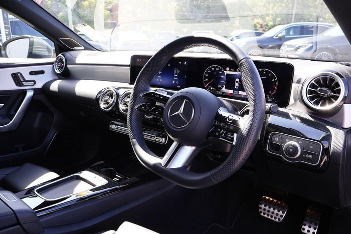 2025 Mercedes-Benz A-Class A200