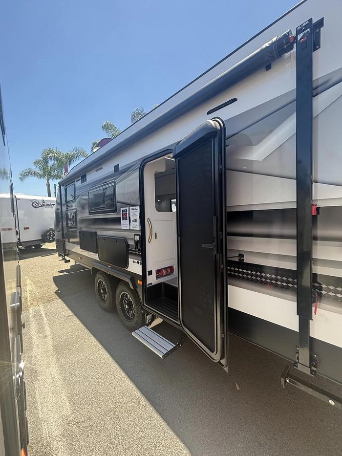 2025 Crusader My25 Excalibur Serenity