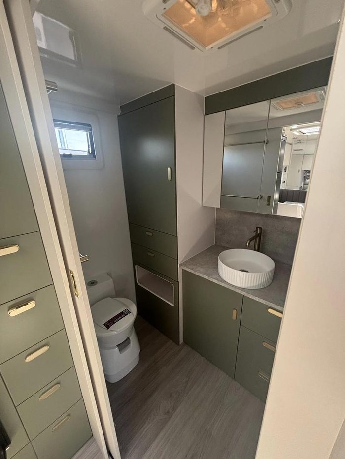 2025 Crusader My25 Excalibur Serenity