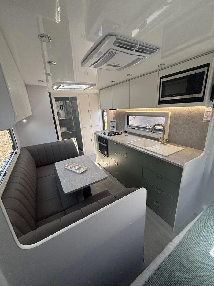 2025 Crusader My25 Excalibur Serenity