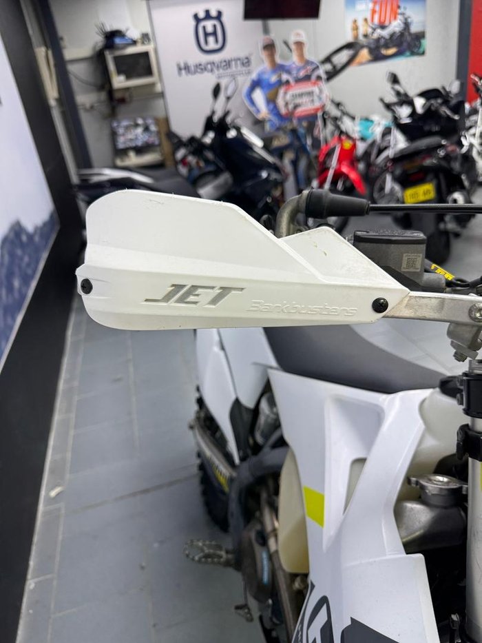 2022 Husqvarna FE 350 FE White