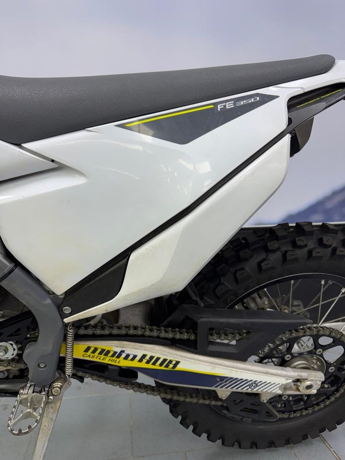 2022 Husqvarna FE 350 FE White