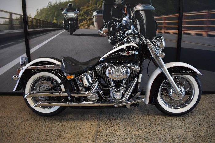2006 HARLEY-DAVIDSON FLSTNI SOFTAIL DELUXE