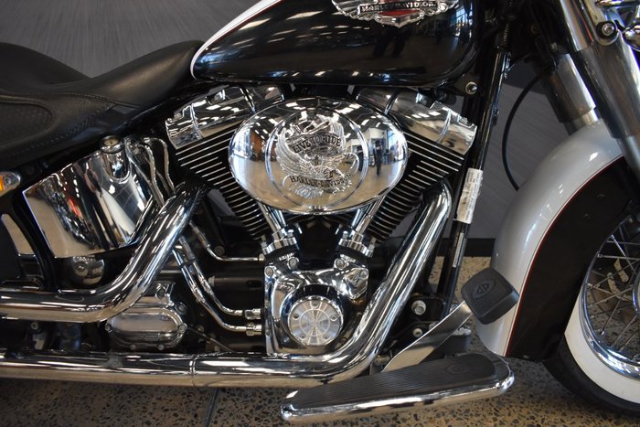 2006 HARLEY-DAVIDSON FLSTNI SOFTAIL DELUXE