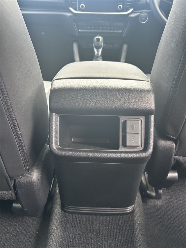 2025 Isuzu MU-X LS-T