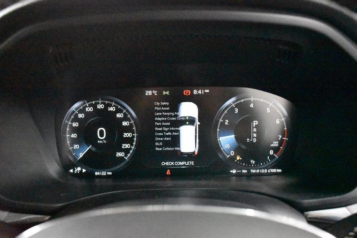 2020 Volvo XC60 T5 Momentum