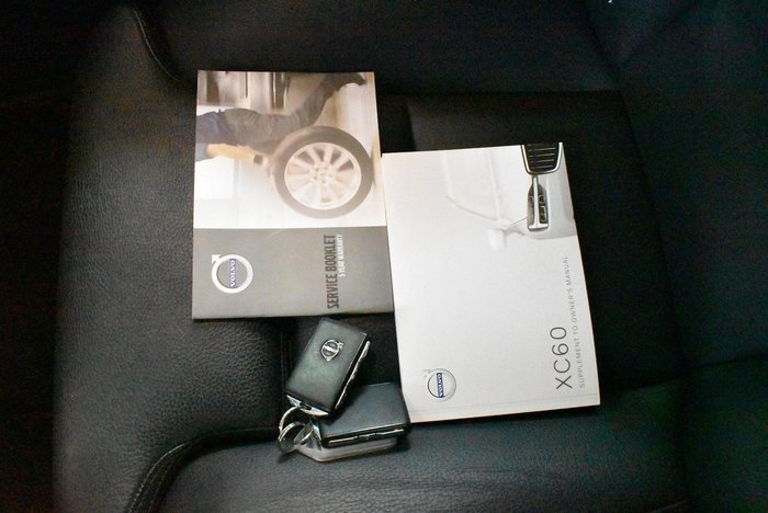 2020 Volvo XC60 T5 Momentum