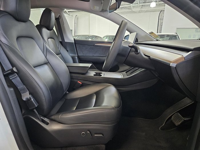 2023 Tesla Model Y Rear-Wheel Drive Pearl White