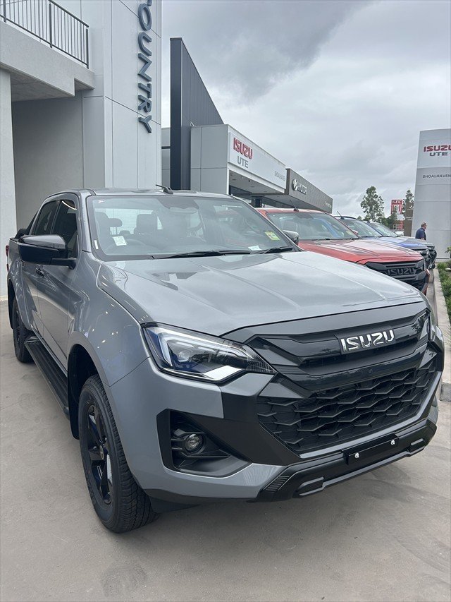 2025 Isuzu D-MAX X-RIDER