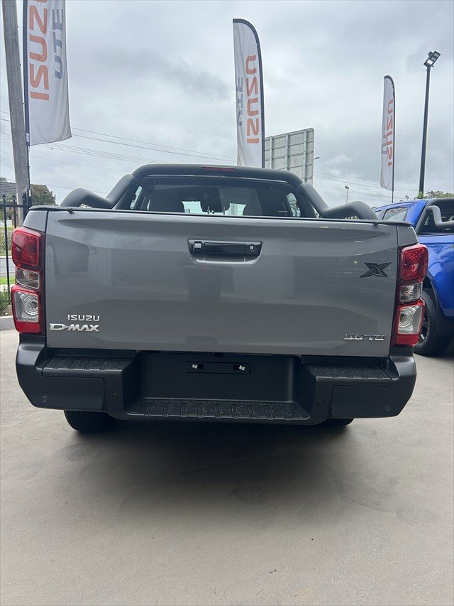 2025 Isuzu D-MAX X-RIDER