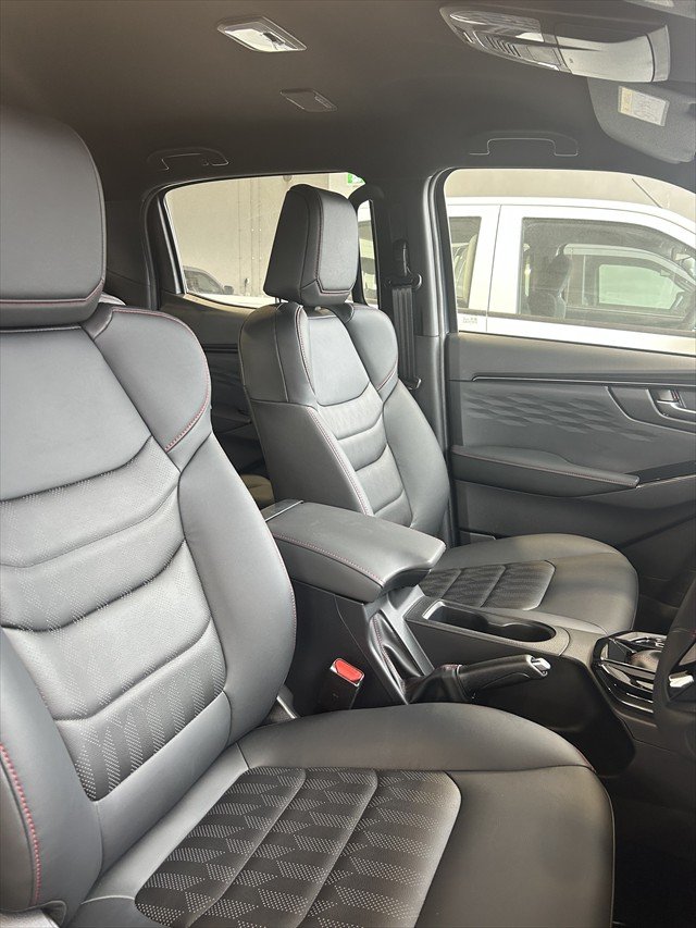 2025 Isuzu D-MAX X-TERRAIN