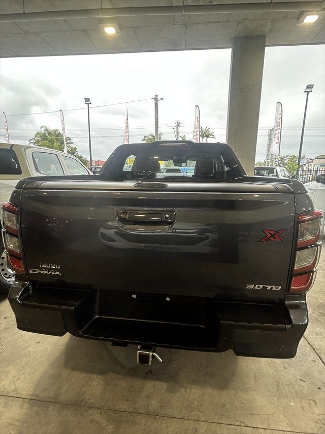 2025 Isuzu D-MAX X-TERRAIN