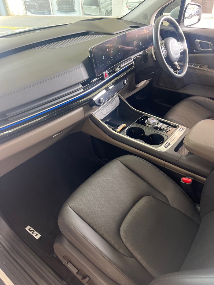 2024 Kia Carnival GT-Line