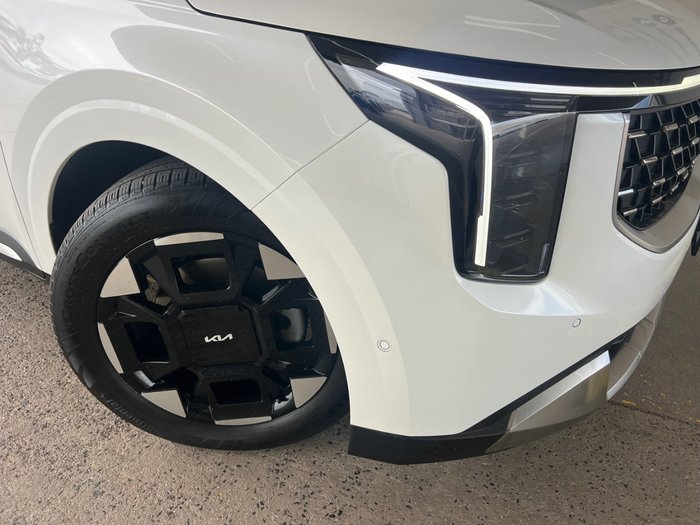 2024 Kia Carnival GT-Line