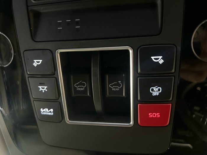 2024 Kia Carnival GT-Line