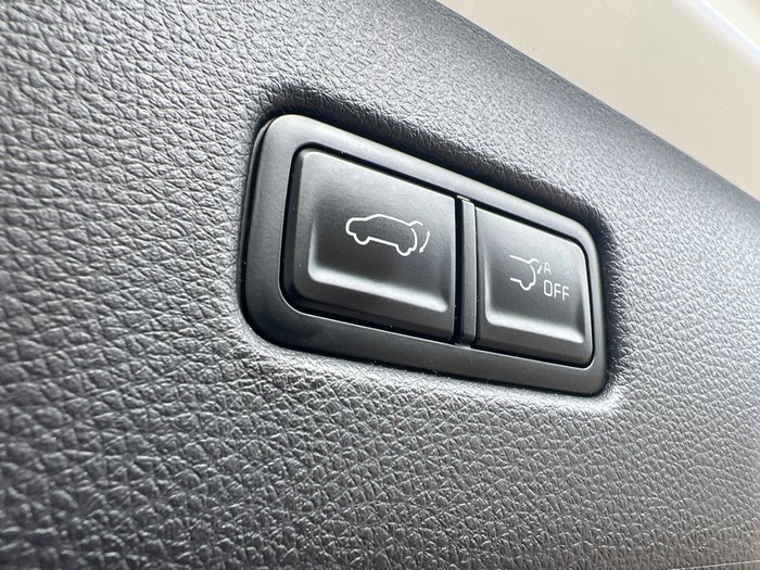 2024 Kia Carnival GT-Line