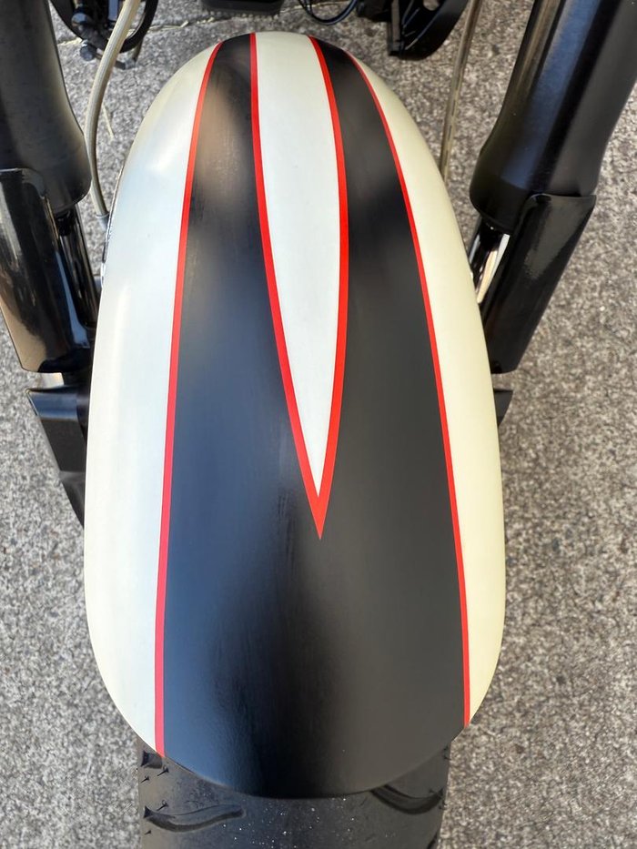 2010 Victory Hammer S Cruiser