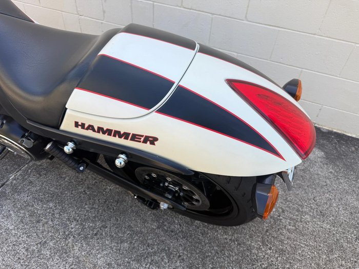 2010 Victory Hammer S Cruiser