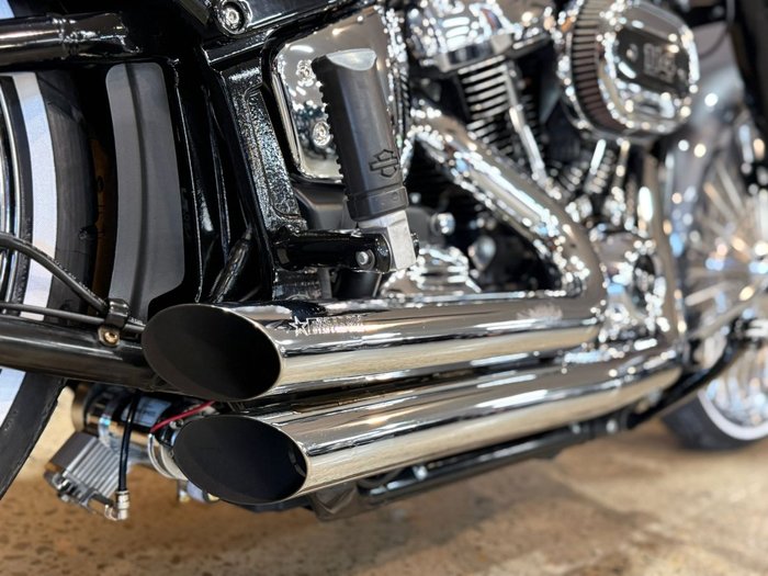 2022 Harley-davidson FXBRS BREAKOUT (114) Gray Haze