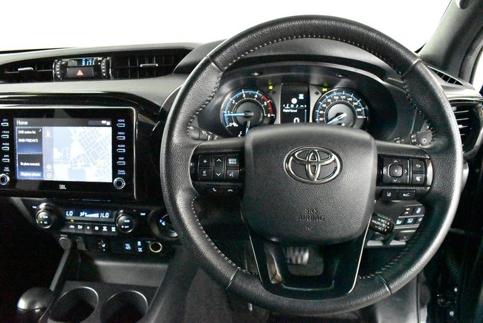 2023 Toyota Hilux Rogue
