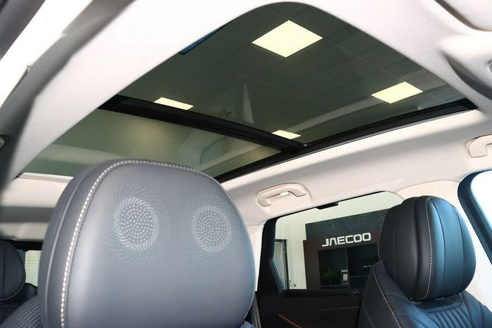 2025 Jaecoo J8 Track