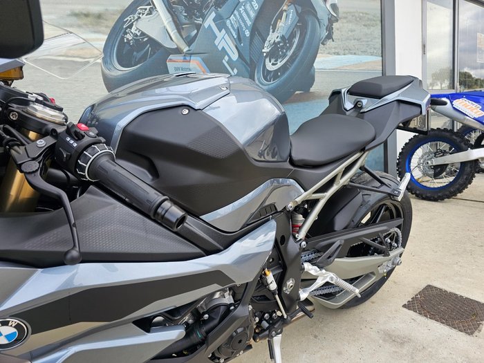 2026 BMW Motorrad S 1000 RR Blue