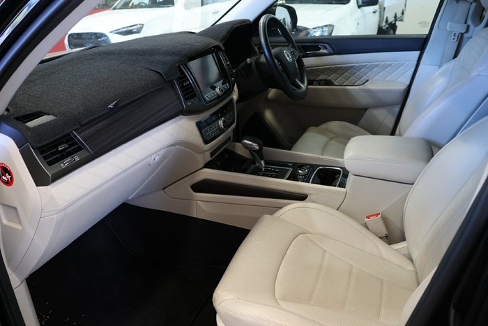 2020 Ssangyong Rexton