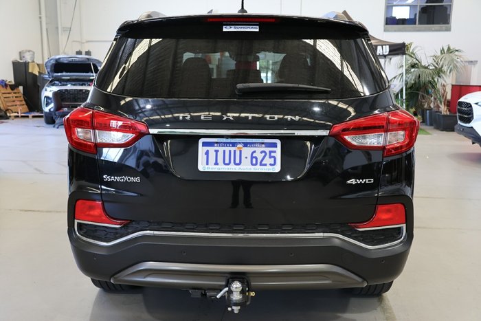 2020 Ssangyong Rexton