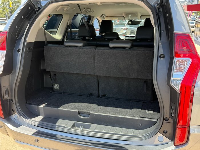 2019 Mitsubishi Pajero Sport Black Edition