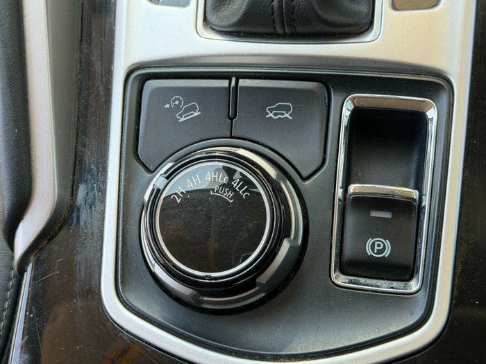 2019 Mitsubishi Pajero Sport Black Edition