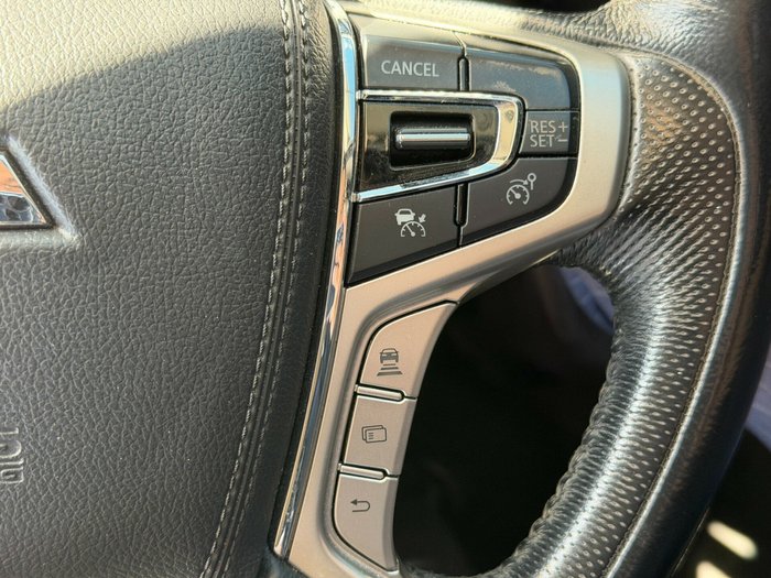 2019 Mitsubishi Pajero Sport Black Edition