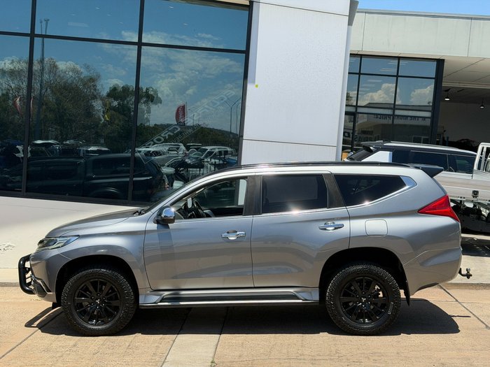 2019 Mitsubishi Pajero Sport Black Edition